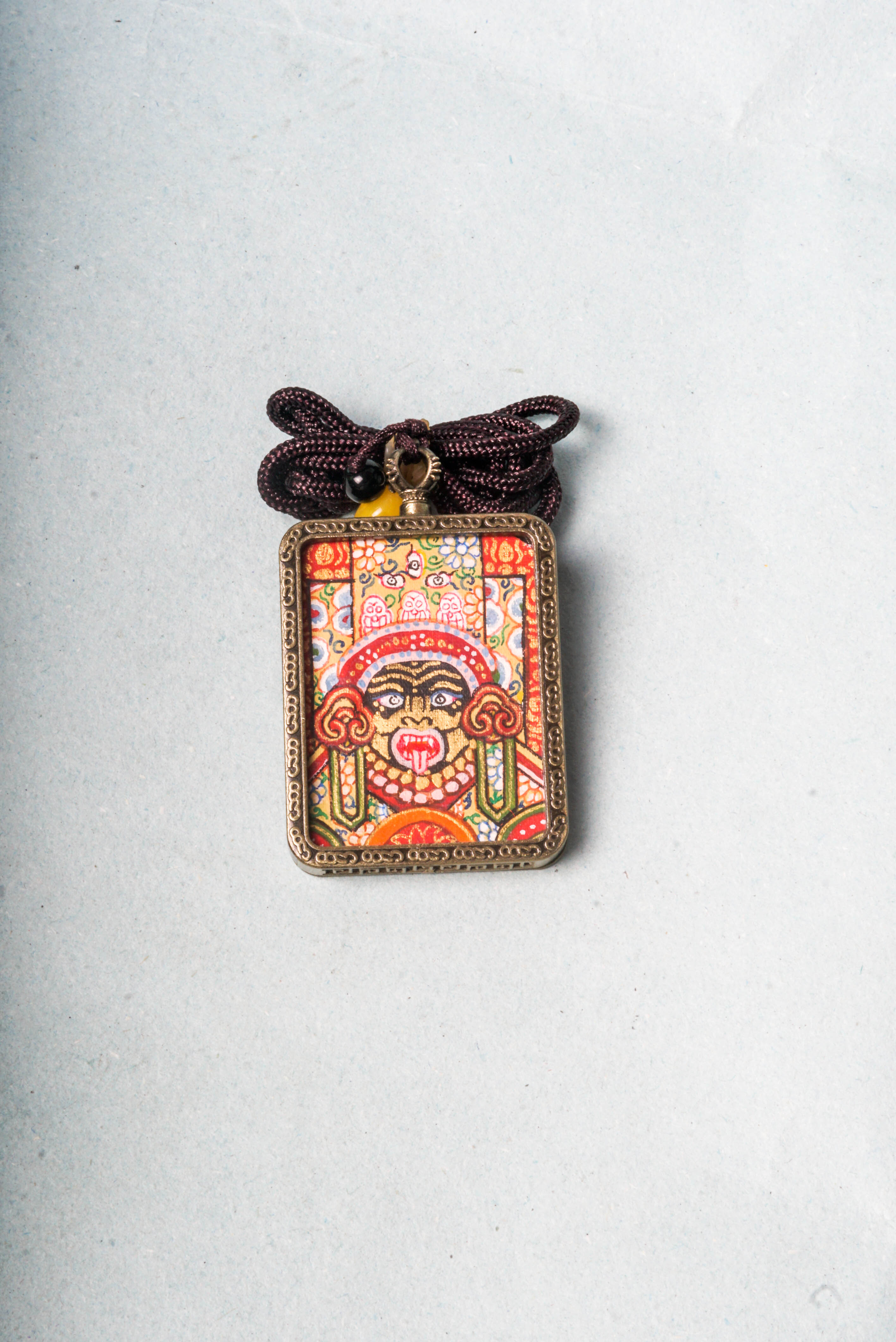 Kali Ghau Thangka embodies divine feminine power, guiding you to overcome ignorance and ego on your path to enlightenment. Handcrafted with natural mineral pigments, this vibrant artwork serves as a protective talisman for meditation, personal growth, and spiritual transformation.