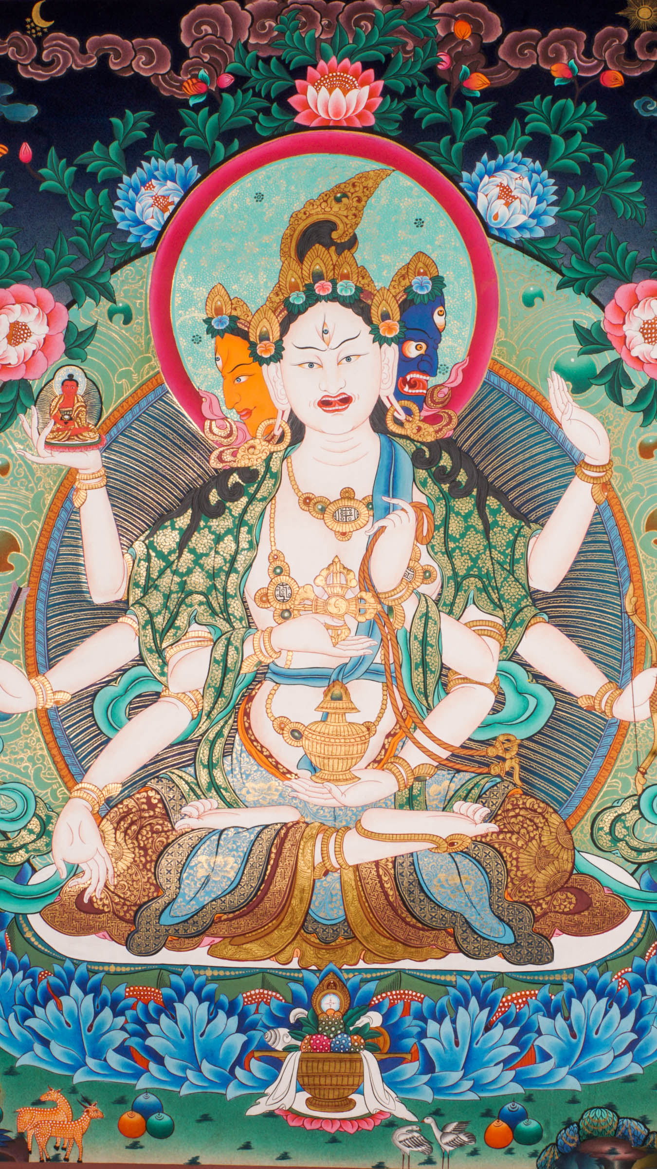 Exclusive Tibetan painting that portrays the long-life deity Namgyalma (Ushnisha Vijaya).