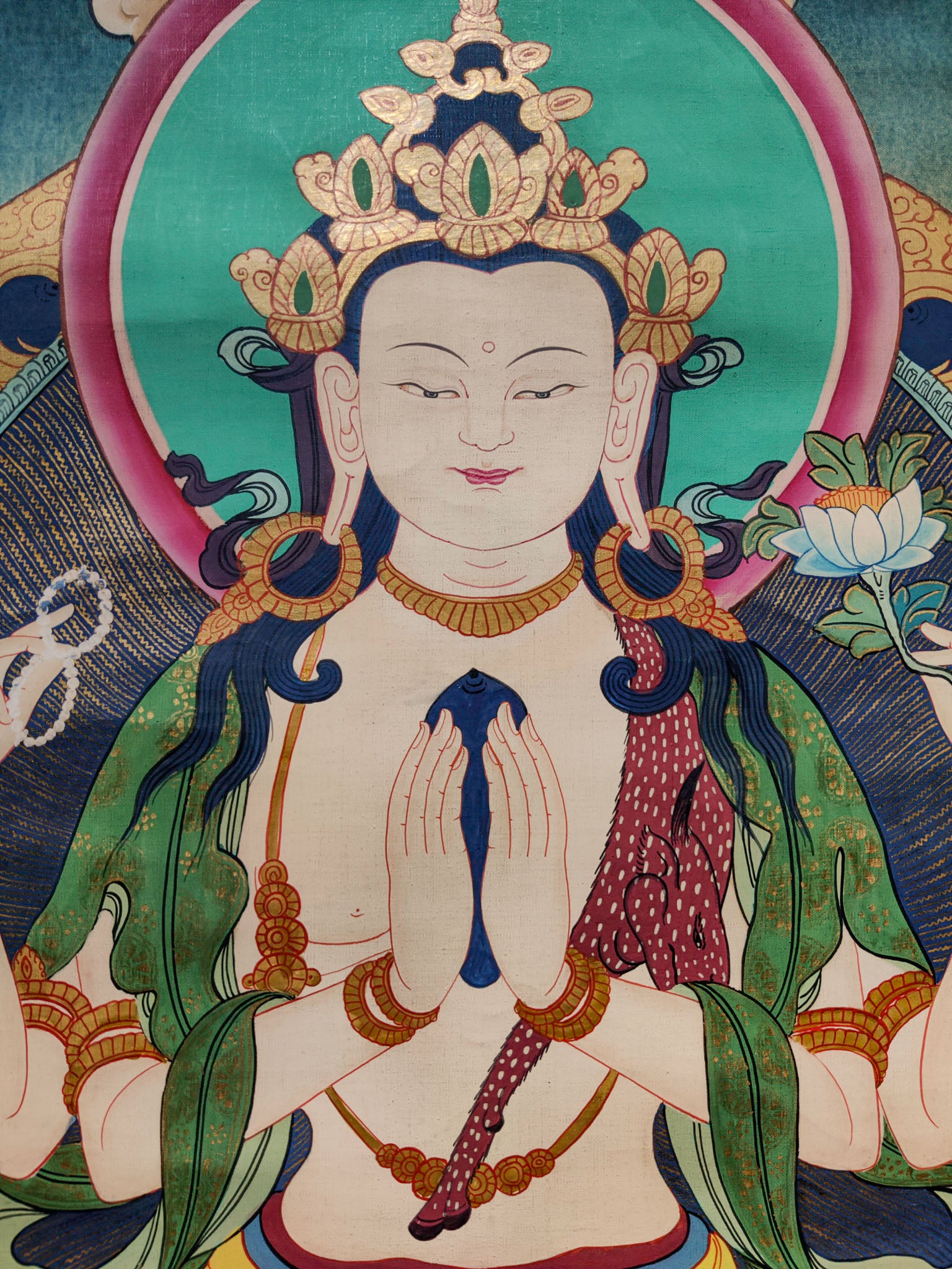Chengresi's Thangka artwork, expertly created by regional artists on cotton canvas, is a revered representation of Tibetan art.